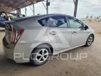 2014 Toyota PRIUS photo