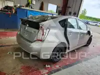 2014 Toyota PRIUS фото