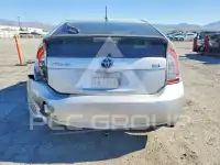 2014 Toyota PRIUS фото