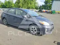 2014 Toyota PRIUS фото
