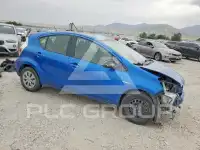 2014 Toyota PRIUS photo