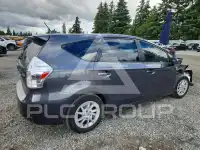 2014 Toyota PRIUS photo