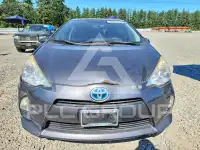 2014 Toyota PRIUS photo