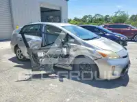 2014 Toyota PRIUS фото