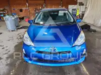 2014 Toyota PRIUS фото