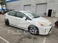 2014 Toyota PRIUS фото