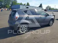 2014 Toyota PRIUS photo