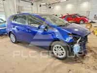 2014 Toyota PRIUS фото