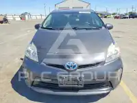 2014 Toyota PRIUS photo