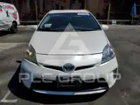 2014 Toyota PRIUS фото