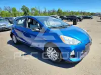 2014 Toyota PRIUS photo