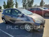 2014 Toyota PRIUS фото