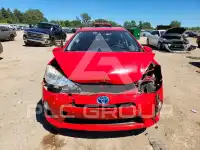 2014 Toyota PRIUS фото