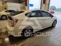 2014 Toyota PRIUS фото