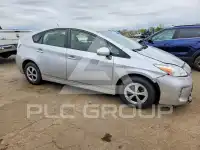 2014 Toyota PRIUS photo