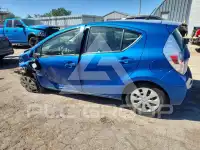 2014 Toyota PRIUS photo