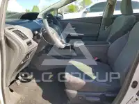 2014 Toyota PRIUS фото