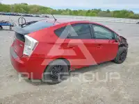 2014 Toyota PRIUS фото