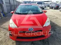 2014 Toyota PRIUS фото