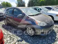 2014 Toyota PRIUS фото