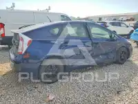 2014 Toyota PRIUS photo