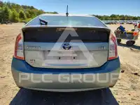 2014 Toyota PRIUS photo