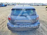 2014 Toyota PRIUS фото