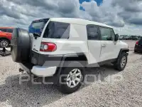 2014 Toyota FJ Cruiser фото