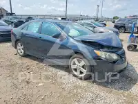 2014 Toyota CAMRY photo