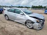 2014 Toyota AVALON photo