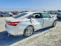 2014 Toyota AVALON photo