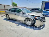 2014 Toyota AVALON photo