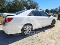 2014 Toyota CAMRY фото