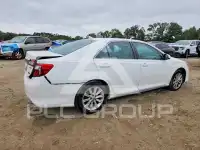 2014 Toyota CAMRY фото