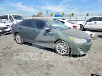2014 Toyota CAMRY фото