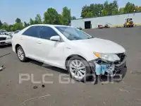 2014 Toyota CAMRY фото