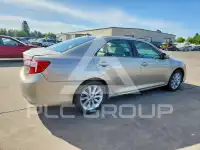 2014 Toyota CAMRY фото