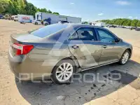 2014 Toyota CAMRY фото