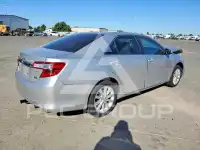 2014 Toyota CAMRY photo