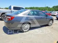 2014 Toyota CAMRY photo