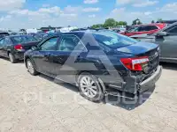 2014 Toyota CAMRY фото