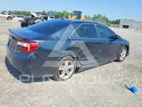 2014 Toyota CAMRY фото