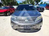 2014 KIA Sorento photo