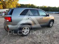 2014 KIA Sorento photo