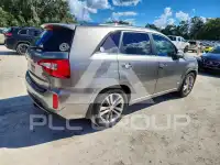 2014 KIA Sorento photo