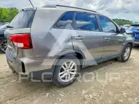 2014 KIA Sorento photo