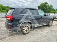 2014 KIA Sorento photo