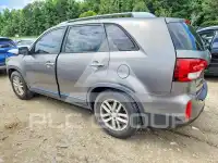 2014 KIA Sorento photo