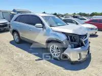 2014 KIA Sorento photo