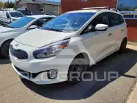 2014 KIA Rondo photo